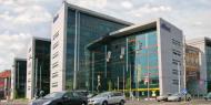 Office Aréna Corner - Aréna Corner office building with office space for rent